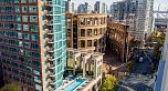 1303 480 Robson Street