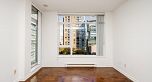 1303 480 Robson Street