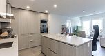 404 4908 Cambie Street