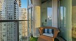 2607 583 Beach Crescent