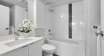 403 233 Kingsway