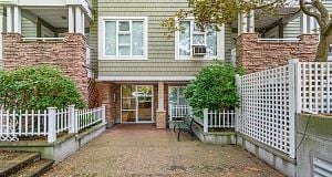 203 988 W 54 TH AVENUE South Cambie