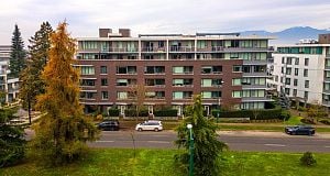 212 505 W 30TH AVENUE Cambie