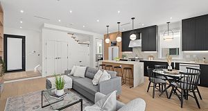 679 W 18TH AVENUE, Vancouver BC V5Z 1V9 Cambie