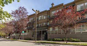 303 650 MOBERLY ROAD, Vancouver BC V5Z 4J1 False Creek