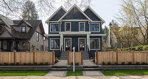 3028 W 32nd Avenue MacKenzie Heights