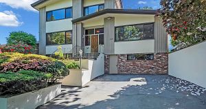 2208 W 32nd Avenue Quilchena