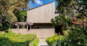 4422 Yew Street Quilchena