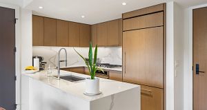201 5089 Quebec Street Main