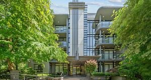 402 2828 Yew Street Kitsilano