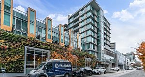 506 522 W 8th Avenue Fairview VW