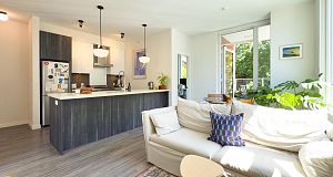 208 311 E 6th Avenue Mount Pleasant VE