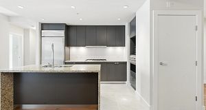 305 6080 Iona Drive University VW