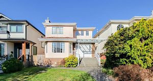 7607 Osler Street South Granville