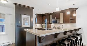 204 3788 W 10th Avenue Point Grey