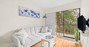 208 2330 Maple Street Kitsilano