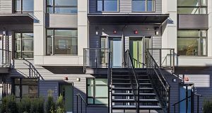 242 1014 W 47th Avenue South Granville