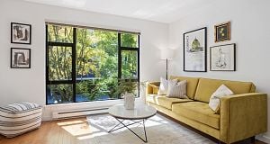 206 2226 W 12th Avenue Kitsilano