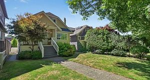 3658 W 26th Avenue Dunbar