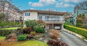 4807 Paton Street Quilchena