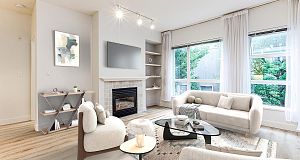 211 6198 Ash Street Oakridge VW