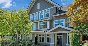 7401 Columbia Street South Cambie