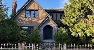 3205 W 35th Avenue MacKenzie Heights