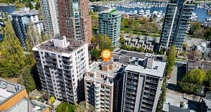 203 1845 Robson Street West End VW