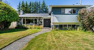 6637 Ash Street South Cambie