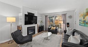 6 2880 W 33rd Avenue MacKenzie Heights