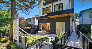 2 6141 Yew Street Kerrisdale