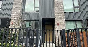 134 765 W 49th Avenue Oakridge VW