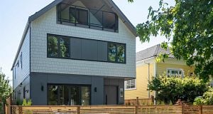 1 356 E 40th Avenue Main