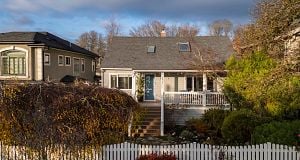 231 E 40th Avenue Main