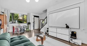 6426 Ash Street Oakridge VW