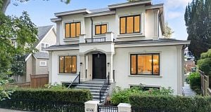 4146 Crown Crescent Point Grey