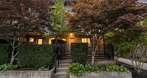 5502 Oak Street Cambie