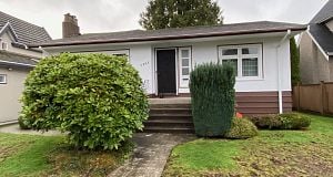 4063 W 40th Avenue Dunbar