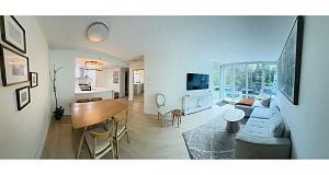 202 1033 Marinaside Crescent Yaletown