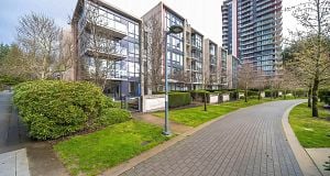 107 5638 Birney Avenue University VW