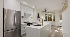 828 W 6th Avenue Fairview VW