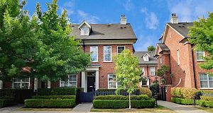 765 W 42nd Avenue Oakridge VW