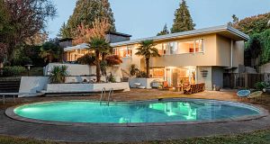 6171 Collingwood Street Southlands