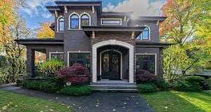 2502 W 36th Avenue MacKenzie Heights