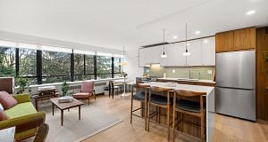 320 1445 Marpole Avenue Fairview VW