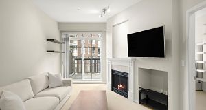 405 5605 Hampton Place University VW