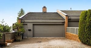 7353 Yew Street Southlands