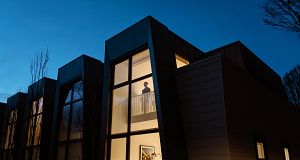 5 6 W 17th Avenue Cambie