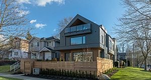 396 W 21 Avenue Cambie
