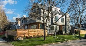 3742 Yukon Street Cambie